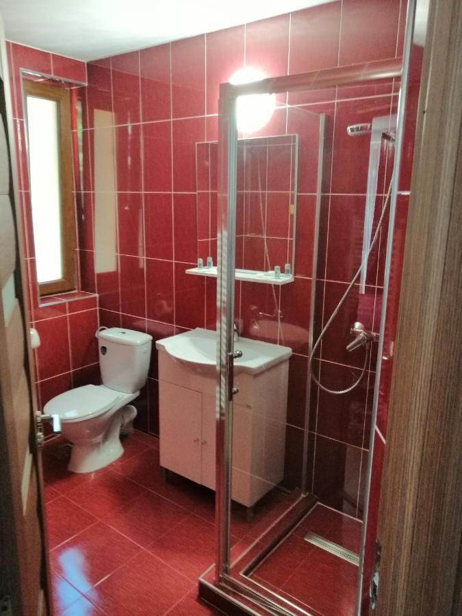 Hotel Casa Gabi'S Orszowa Zewnętrze zdjęcie